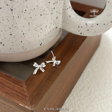 Khuyên tai bạc nữ TLEE – Bông tai nơ trơn minimalist, giảm giá còn 312.000₫