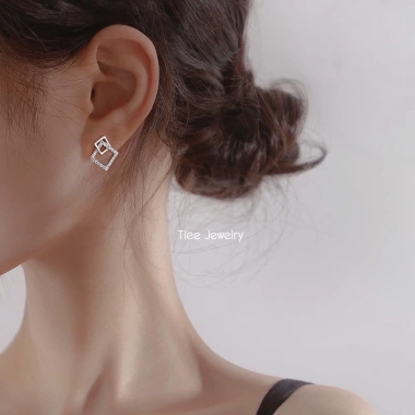 Khuyên tai bạc nữ TLEE mặt vuông kép nạm đá sang trọng - Giá ưu đãi 208.000đ