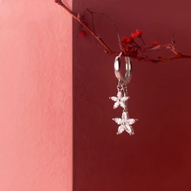 Khuyên tai bạc Ý s925 hai đôi hoa 5 cánh thả dài E3.919 - 557.000đ AROCH Jewelry
