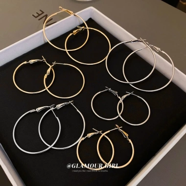 Khuyên Tai Bản To Kim Loại Tròn Phong Cách Hàn Quốc Y2K - Cá Tính, Dễ Phối Đồ BT50 27.000 VND