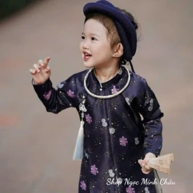 Kiềng Cổ Trẻ Em Size Hiếm Đường Kính 13-14,5cm - Giá Ưu Đãi 99.000₫ Kiềng Cổ Trẻ Em Size Hiếm Đường Kính 13-14,5cm - Giá Ưu Đãi 99.000₫