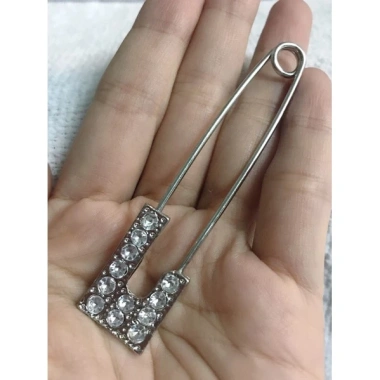 Kim băng cài áo giá 10.000đ - Độ bền cao, thiết kế chắc chắn, khuyến mãi 10.000đ 7 Kim băng cài áo giá 10.000đ - Độ bền cao, thiết kế chắc chắn, khuyến mãi 10.000đ 7