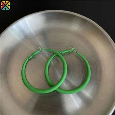 Kim Loại Xịt Sơn Vòng Bông Tai S925 Bạc Kim 10 Màu Bông Tai Lớn Cá Tính Giá Giảm 34.063₫ 4 Kim Loại Xịt Sơn Vòng Bông Tai S925 Bạc Kim 10 Màu Bông Tai Lớn Cá Tính Giá Giảm 34.063₫ 4