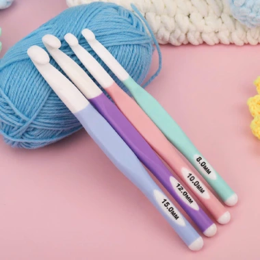 Kim móc len nhựa dẻo size lớn - Dùng cho len sợi cỡ lớn, giảm giá 37.000 VND