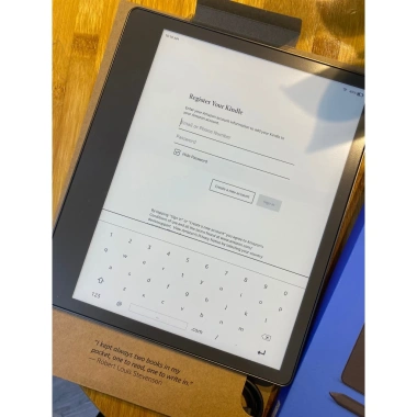 Kindle Scribe 10.2 300ppi - Bút viết, đèn vàng, 16-64GB, sạc Type-C, giảm 22% 4