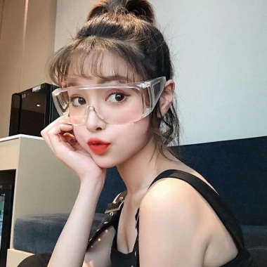 Kính Bảo Hộ D76 Chống Dịch, Chống Bụi, Ngăn Giọt Bắn - Bảo Vệ Mắt Giá 15.000đ