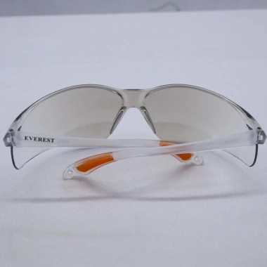 Kính bảo hộ Everest EV203 trắng tráng bạc - Chống UV, bụi, đọng sương, bảo vệ mắt khi lái xe & lao động - Giá 73.900 VND