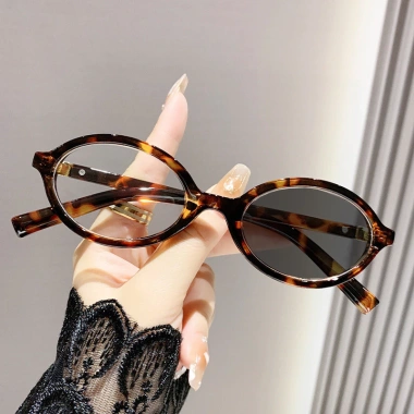Kính cận thị chống ánh sáng xanh độ nhạy cao cho nam nữ - Giá chỉ 74.520₫