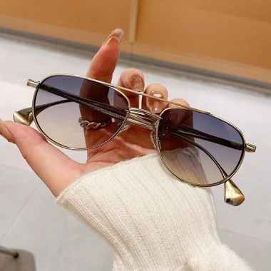 Kính Chống Nắng Kim Loại Phi Công UV400 Nam Nữ - Du lịch Mùa Hè, Giá 93.960₫ 3 Kính Chống Nắng Kim Loại Phi Công UV400 Nam Nữ - Du lịch Mùa Hè, Giá 93.960₫ 3