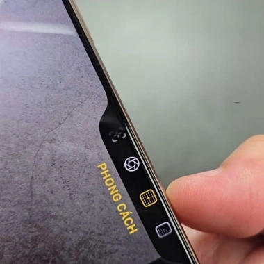 Kính Cường Lực Trong Suốt Không Viền Đen iPhone 12-16, chống bụi, màng loa - 40.000₫ 6