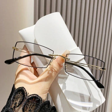 Kính đọc sách Photochromic HD không khung cho nam nữ - Chống xanh, thích hợp người già, giá ưu đãi 105.840₫