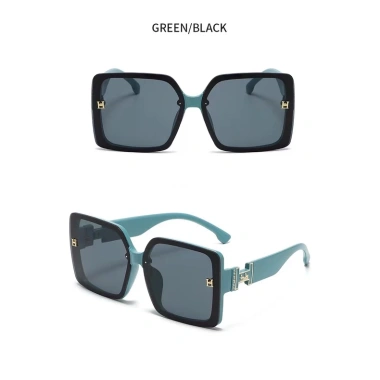 Kính Mát Chống Tia UV Thời Trang Nữ - Bảo Vệ Mắt, Siêu Nhẹ, Giá Ưu Đãi 27.540₫