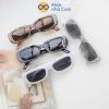 Kính mát FERADO gọng chữ nhật thời trang biển, chống nắng - 29.900 VND 4