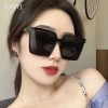 Kính mát gọng vuông lớn UV400 đa màu phong cách cổ điển thời trang nam nữ giá 52.812 VND