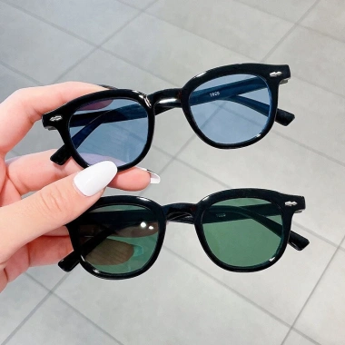 Kính Mát Hàn Quốc Chống UV Cho Bé: Thiết Kế Thời Trang Giá 41.040₫ Giảm 22%