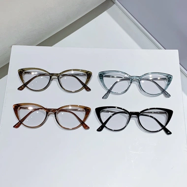 Kính mắt mèo đổi màu nhiệt độ -0°~‑400° phong cách retro, nhẹ phẳng cho nam nữ