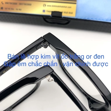 Kính mát nam nữ Hàn Quốc bản lề hợp kim chữ khắc chìm Giá chỉ 69.000đ giảm mạnh