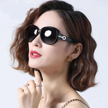 Kính Mát Nữ Mx Phân Cực Chống UV – Kim Cương Che Bóng Lái Xe, Giá 64.696₫ 4 Kính Mát Nữ Mx Phân Cực Chống UV – Kim Cương Che Bóng Lái Xe, Giá 64.696₫ 4