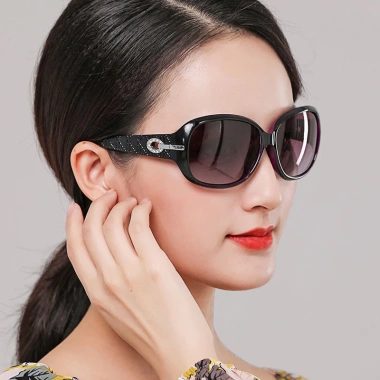 Kính Mát Nữ Mx Phân Cực Chống UV – Kim Cương Che Bóng Lái Xe, Giá 64.696₫ 8 Kính Mát Nữ Mx Phân Cực Chống UV – Kim Cương Che Bóng Lái Xe, Giá 64.696₫ 8