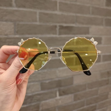 Kính Mát Trẻ Em Chống UV Dễ Thương - Giá Ưu Đãi 27,308₫, Bảo Vệ Mắt Bé Yêu