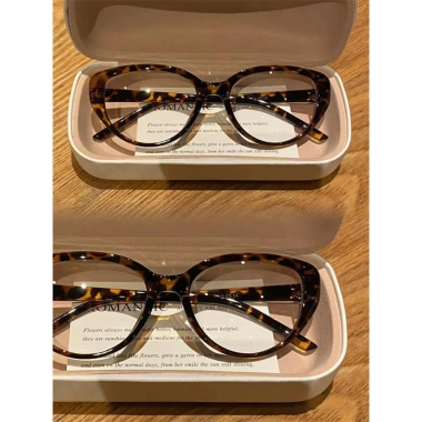 Kính Máy Tính Khung Mắt Mèo Nữ Chống Ánh Sáng Xanh Vintage Phẳng Giá 36.536₫