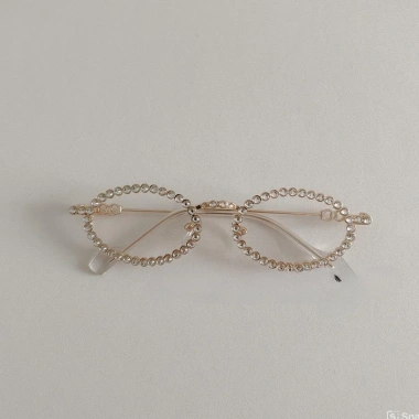 Kính râm cho bé 3-10 tuổi - Oval gọng kim loại viền đá, chống tia UV KM16