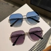 Kính râm du lịch biển Unisex đa giác kim loại thời trang đa năng giảm giá 31.270₫