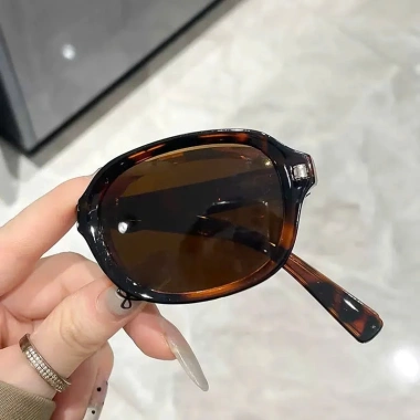 Kính râm mới form vuông gấp gọn Unisex BlueHope KTT51 - cool ngầu, giá 29.000
