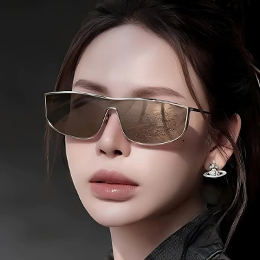 Kính râm nam nữ cao cấp kim loại thời trang phong cách punk - Giá chỉ 93.960₫
