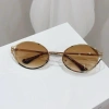 Kính râm nữ hotgirl thời trang - Giá ưu đãi 139.000đ, chất liệu nhẹ, phong cách trẻ trung 7