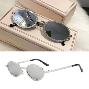 Kính râm oval nam nữ gọng kim loại đen nâu – Phù hợp chụp ảnh Tết, áo dài, đi chơi – Giá ưu đãi 69.900₫ 10