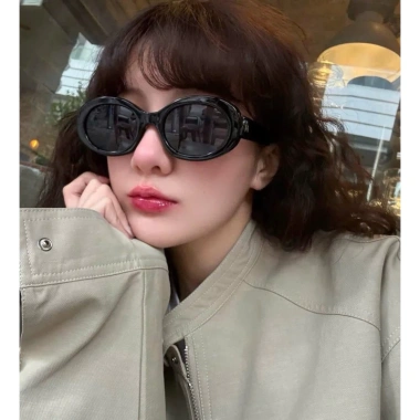 Kính râm unisex Mccoin Hàn Quốc - Thời trang nam nữ, chống UV, đi biển, giá 285k