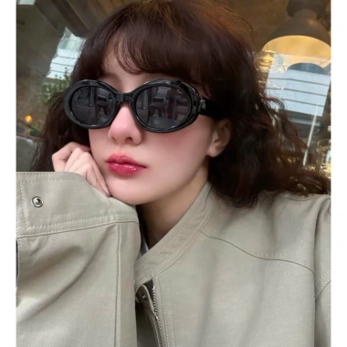 Kính râm unisex Mccoin Hàn Quốc - Thời trang nam nữ, chống UV, đi biển, giá 285k
