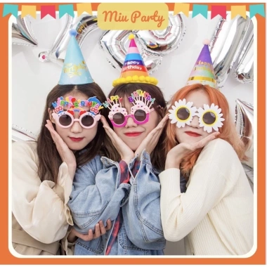 Kính sinh nhật chữ HAPPY BIRTHDAY tiệc sinh nhật và chụp ảnh Abu Gấu Hair 14.500₫