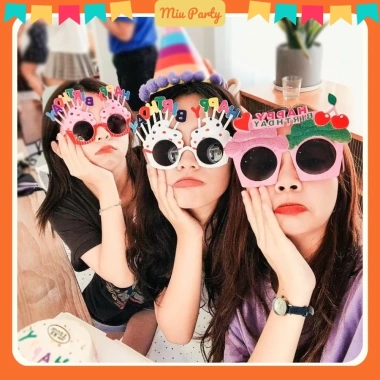 Kính sinh nhật chữ HAPPY BIRTHDAY tiệc sinh nhật và chụp ảnh Abu Gấu Hair 14.500₫