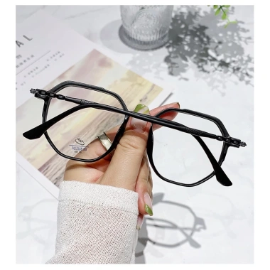 Kính TR90 Đa Giác Thời Trang Hàn Quốc Chống Ánh Sáng Xanh Nam Nữ - 120.960 VND