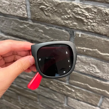 Kính Vuông Gấp Gọn cho Bé Trai & Bé Gái - Kính Râm UV 100%, Giá chỉ 26.000đ 6 Kính Vuông Gấp Gọn cho Bé Trai & Bé Gái - Kính Râm UV 100%, Giá chỉ 26.000đ 6