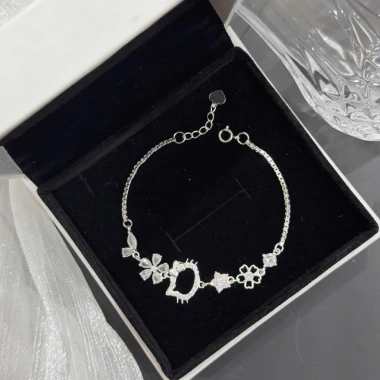 Lắc tay bạc nữ CHY SILVER kitty hạt vỡ trẻ trung dễ thương - giá ưu đãi 500k