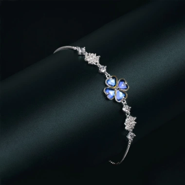 Lắc Tay Bạc Nữ HELINO Dây Rút Cỏ Bốn Lá Moonstone Đổi Màu S925 Giá 799.000đ 2