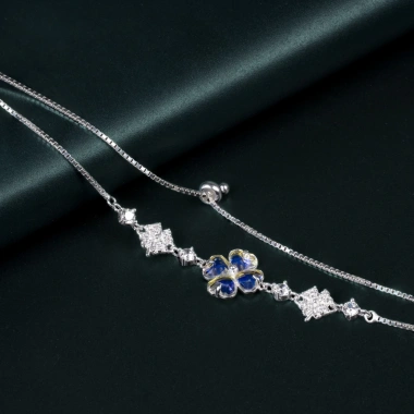 Lắc Tay Bạc Nữ HELINO Dây Rút Cỏ Bốn Lá Moonstone Đổi Màu S925 Giá 799.000đ 4