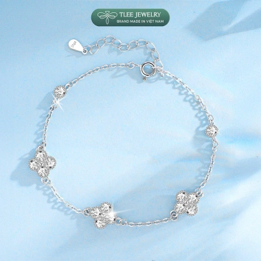 Lắc tay bạc nữ TLEE bốn lá đính đá 3 charm mix, ổ đá tròn sang trọng, may mắn - Giá 510.000đ 3 Lắc tay bạc nữ TLEE bốn lá đính đá 3 charm mix, ổ đá tròn sang trọng, may mắn - Giá 510.000đ 3