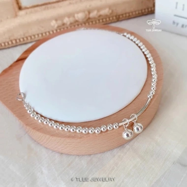 Lắc tay bạc nữ TLEE Vòng tay bi charm chuông đôi LT282 Giá ưu đãi 1.144.000 VND 4 Lắc tay bạc nữ TLEE Vòng tay bi charm chuông đôi LT282 Giá ưu đãi 1.144.000 VND 4