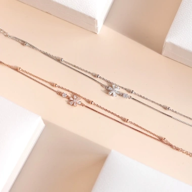 Lắc tay nữ mạ vàng hồng 18K & bạch kim LAV155 Yeri – hoa nhẹ nhàng, 925.000₫