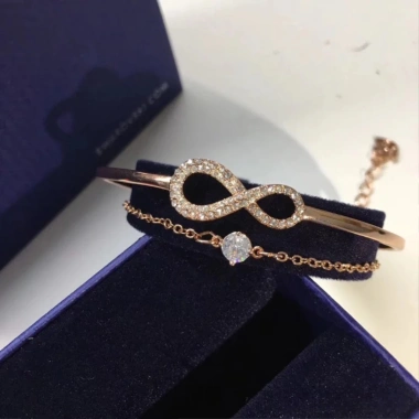 Lắc tay Swarovski Infinity Bangle cao cấp - Giá ưu đãi 416.718 VND 7