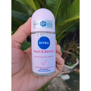 Lăn khử mùi NIVEA Pearl & Beauty 50ml – hương thơm mịn, tự tin cả ngày, giá ưu đãi 55.566đ 7