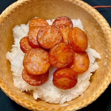 Lạp xưởng Thái Lan siêu ngon 1kg - Giá chỉ 410.000, giảm 22% - Thịt đậm vị