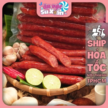 Lạp xưởng tôm trứng muối và tôm khô Ăn Vặt Su Xoắn giá 100.000đ, thơm ngon, giòn tan