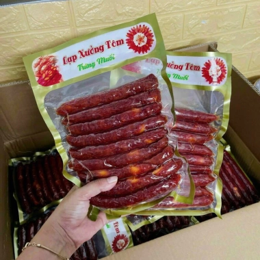 Lạp xưởng trứng muối đặc biệt thơm ngon Đặc sản Tết 500g/1kg giảm giá HTC Food 5