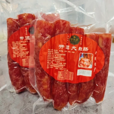 Lạp Xưởng Tươi Hong Kong 500g - Thơm Ngon, Nhiều Nạc, Túi Hút Chân Không, Quà Tết Luka Food