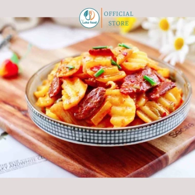 Lạp Xưởng Tươi Hong Kong 500g - Thơm Ngon, Nhiều Nạc, Túi Hút Chân Không, Quà Tết Luka Food